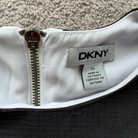 DKNY dress - Picture 2 of 2
